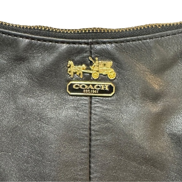 Coach Madison Black Leather Convertible Hobo with Red Satin Lining - Picture 7 of 15